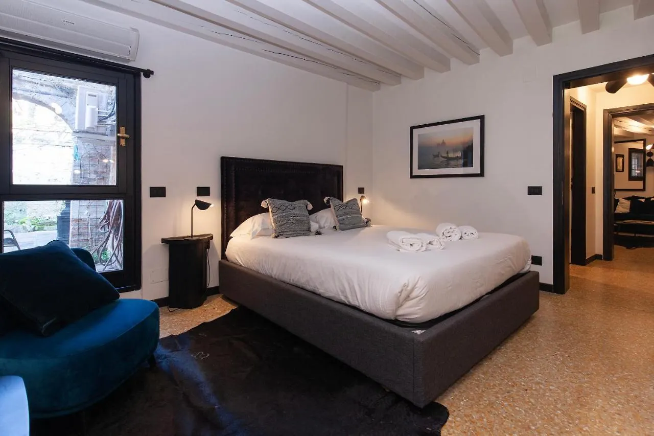 Casa Lorenzo_Venisejetaime Venice